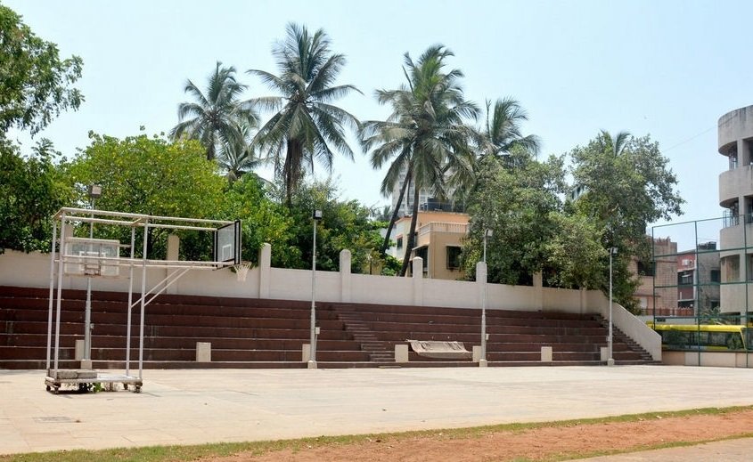 Seth M.R. Jaipuria School